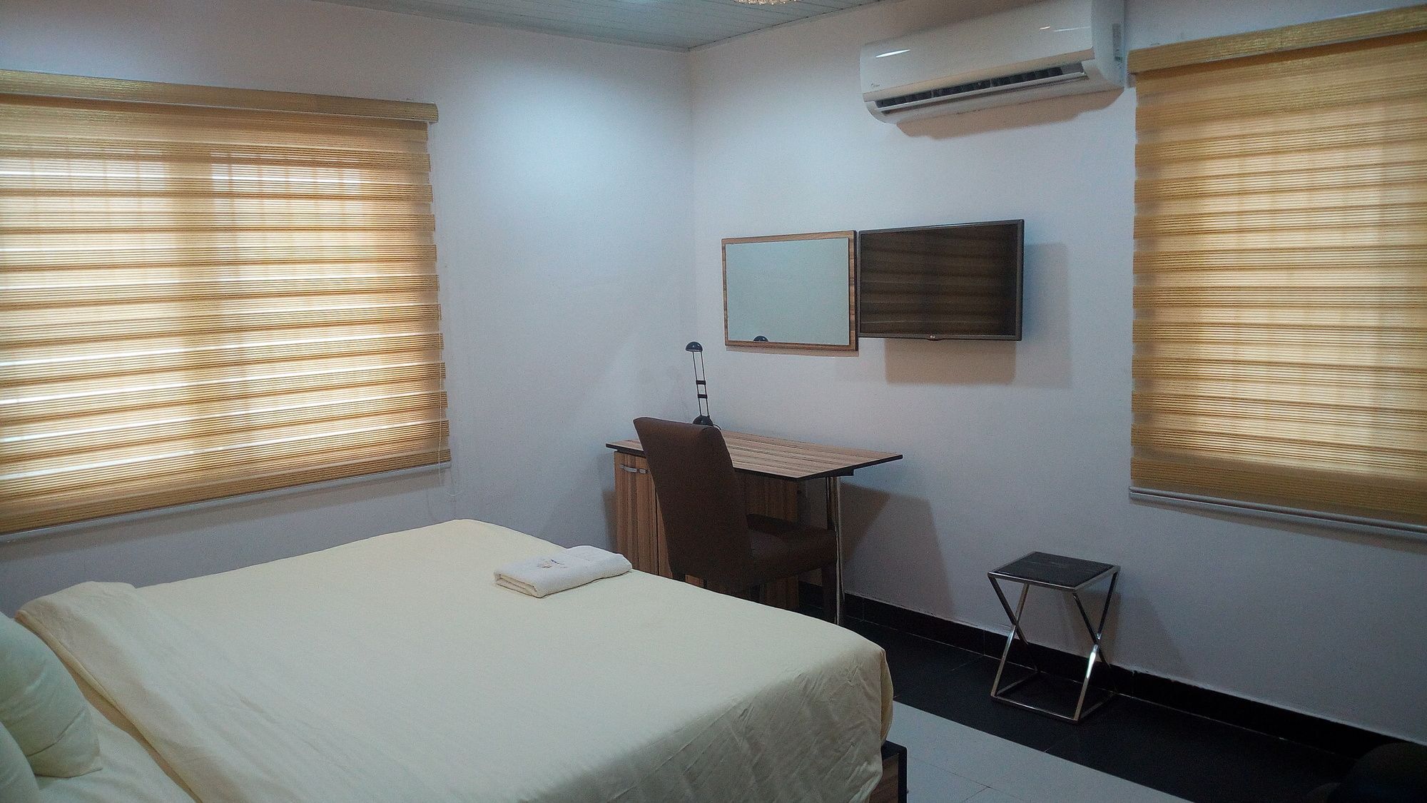 Providence Hotel Abeokuta Экстерьер фото